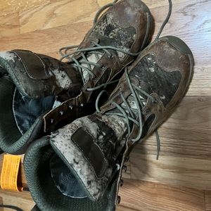 Cabelas GoreTex hunting boots